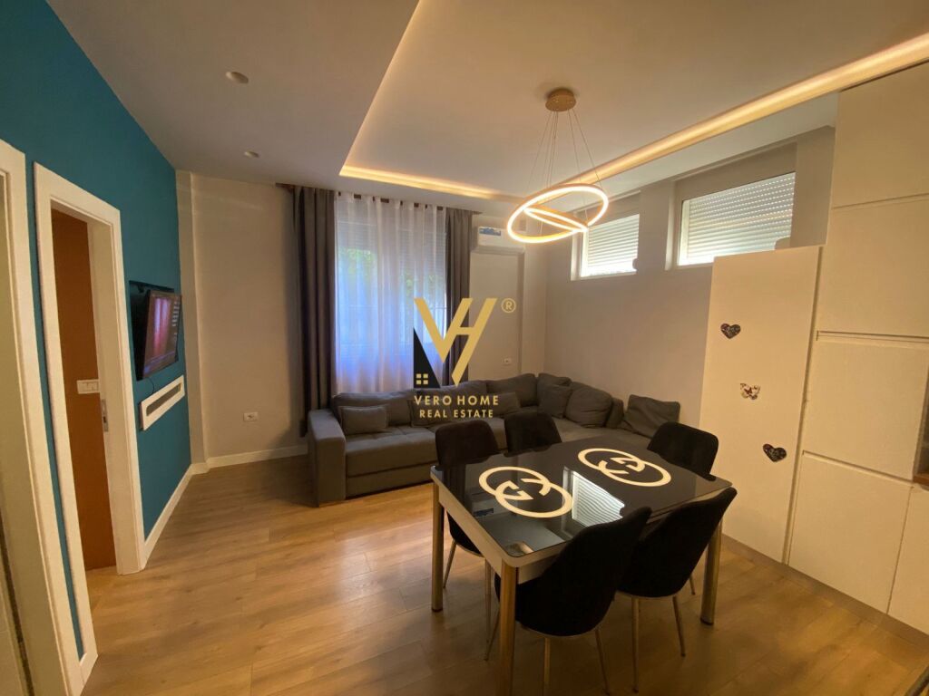 APARTMENT 1+1+VERANDA FOR RENT NEAR THE BOTANICAL GARDEN 550 EURO