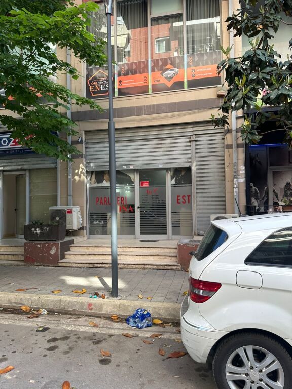 Premises for rent Astir opposite Santana