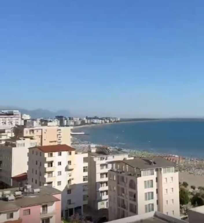 Apartament-OKAZION NE SHENGJIN ME PAMJE NGA DETI