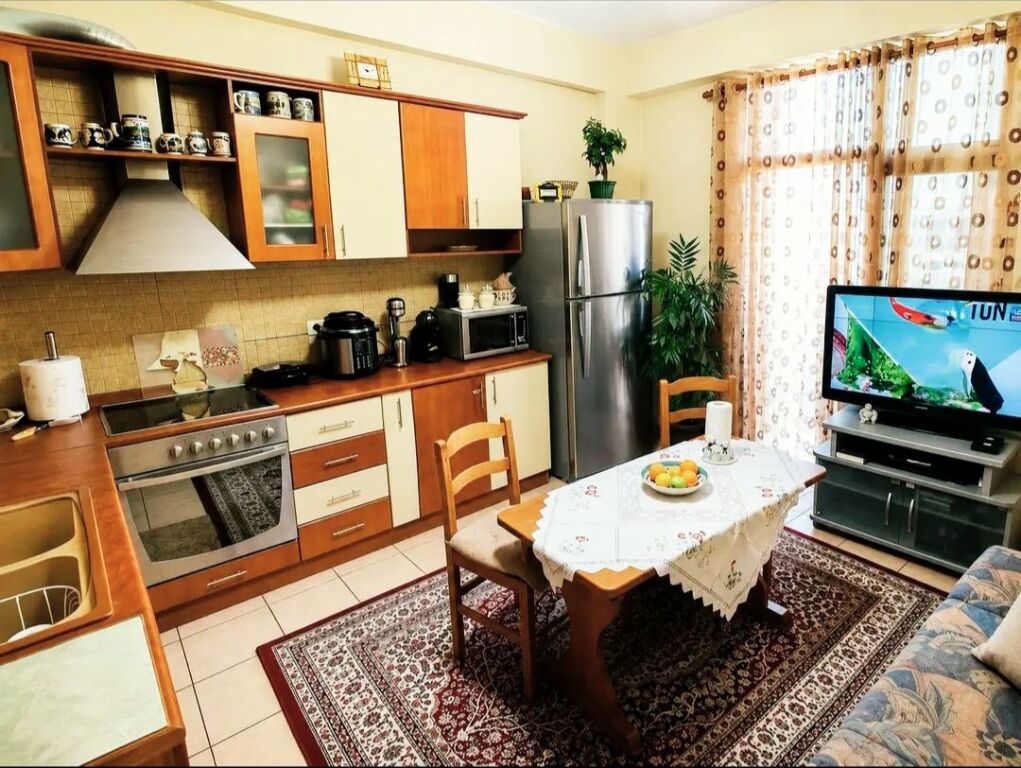 Jepet 2+1 me Qira tek Pazari i Ri