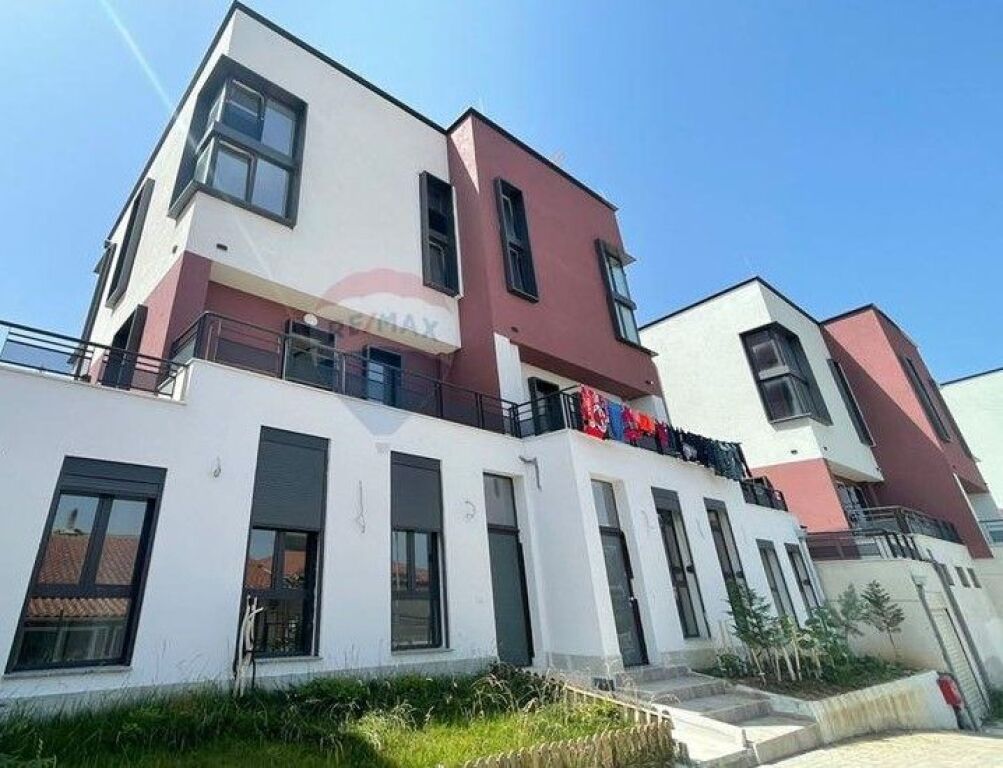 3-storey villa offered for sale in Kombinat  ID: 530361014-46