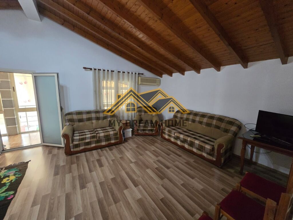 3rd floor of the private house for rent