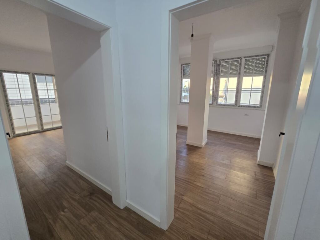 Apartment / Office 2+1+Block for Rent on Bogdaneve Street