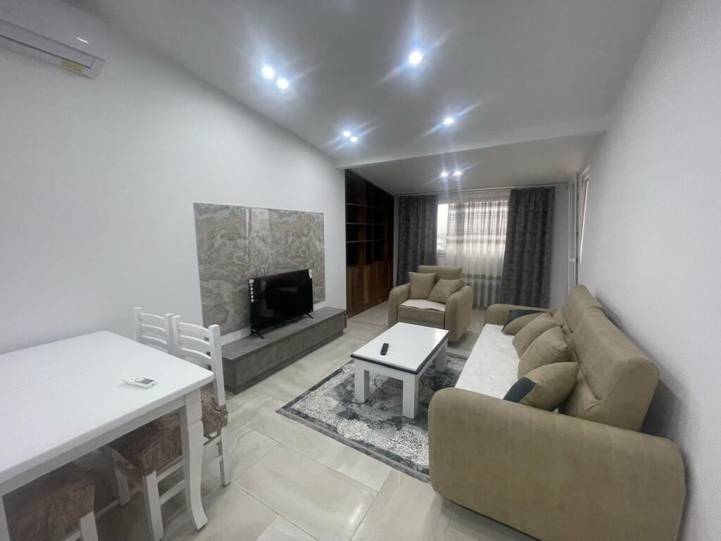 Apartment for rent 1+1 In former Kenete Durres