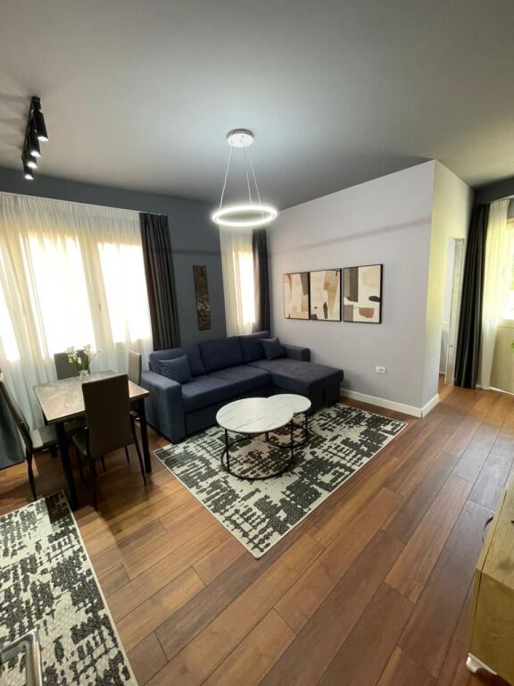 Apartamen me qera - Kopshti Botanik