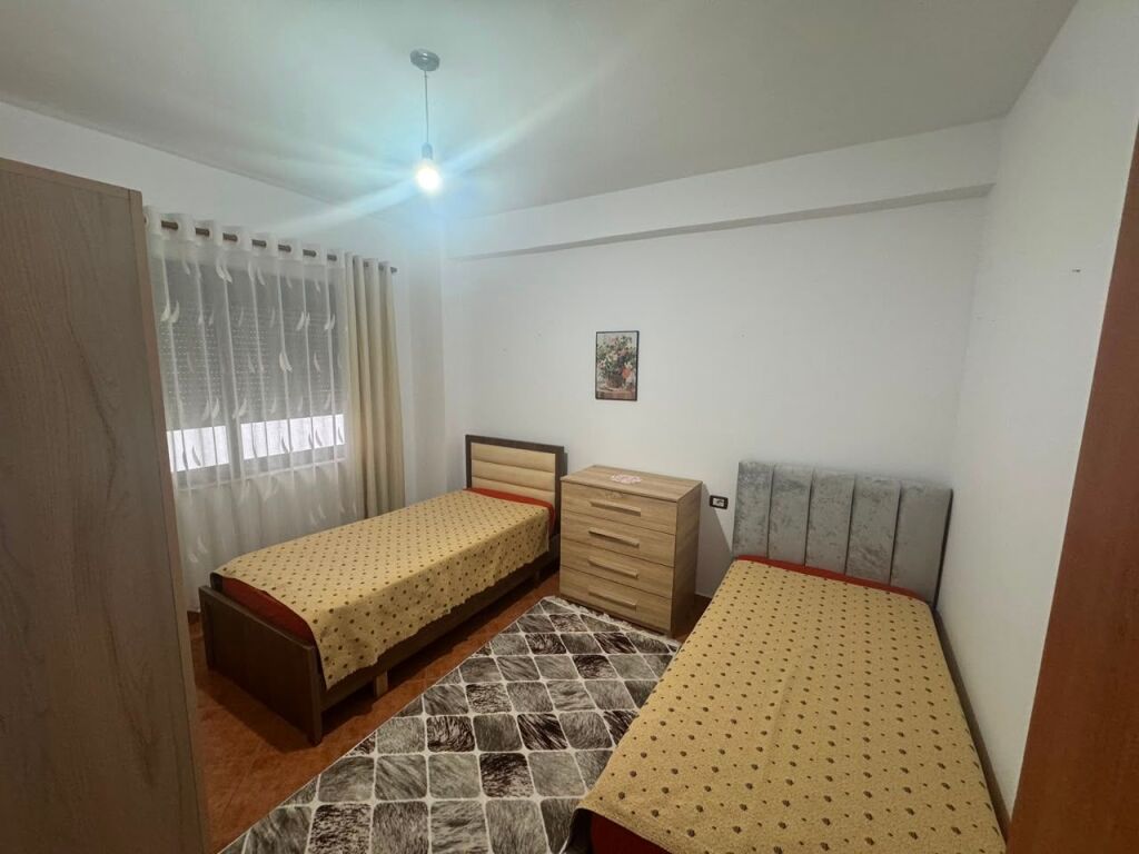VENDESI APPARTAMENTO 2+1 YZBERISHT, VICINO A NELA 6
