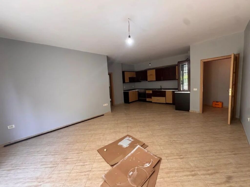 Office for Rent 2+1 at Kodra e Diellit (ID BZ2956) Tirana