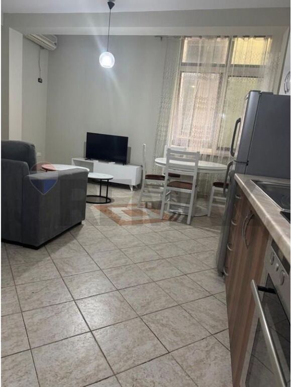 RR. E KAVAJES, WE RENT APARTMENT 1+1