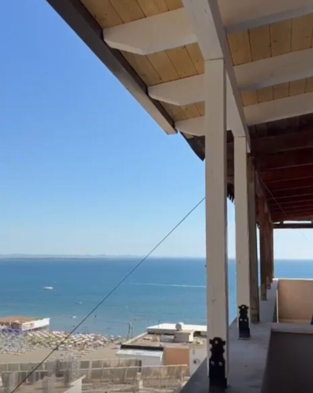 Apartament-OKAZION NE SHENGJIN ME PAMJE NGA DETI