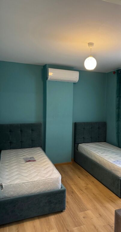 Apartament me qera 3+1 Kopshti Botanik