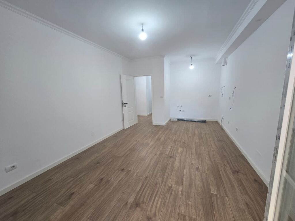Apartment / Office 2+1+Block for Rent on Bogdaneve Street