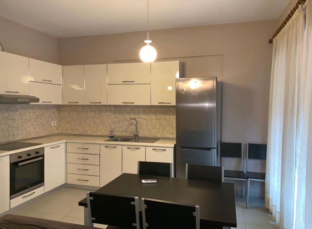 Apartament 2+1 per qera te Delijorgji