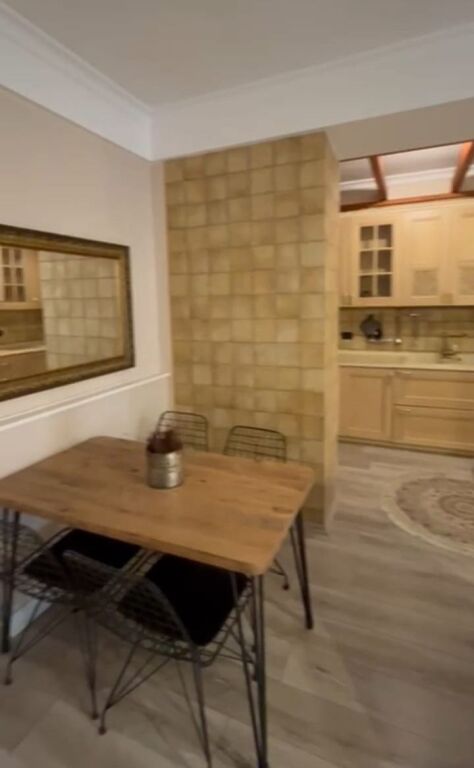 Rent | 2 Apartamente 1 + 1 dhe Garsionere| 9 Katëshet | 1500 €/month