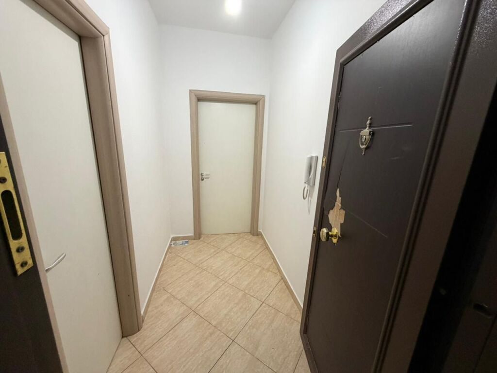 🏡 Appartamento 2+1+2 in Vendita 📍 Yzberisht, vicino a KMY, Complesso ET88💶 Prezzo: 145 Milioni Lek
