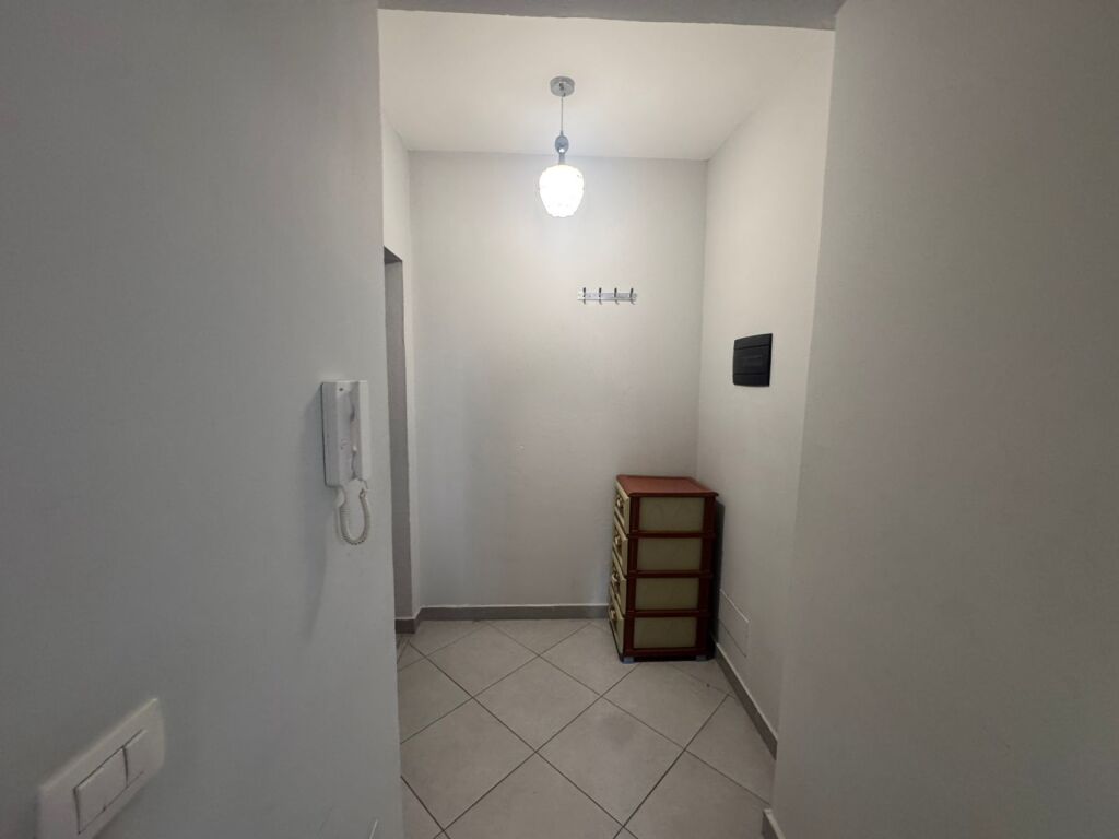 Don Bosko rents a 1+1 apartment on the 2nd floor 450 euros/month