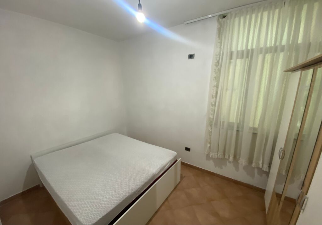 🏠 Jepet Apartament 1+1 me Qera mbi Fushën e Ali Demit, Tiranë
