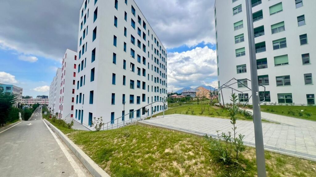 🚨Il Proprietario è impazzito, non sa cosa fare 😵 2+1📍Ali Dem (Rez.Kadiu) - 🔥Solo 1450€/m² da 1750€/m²🔥 A RATE ( 94,500€ )
