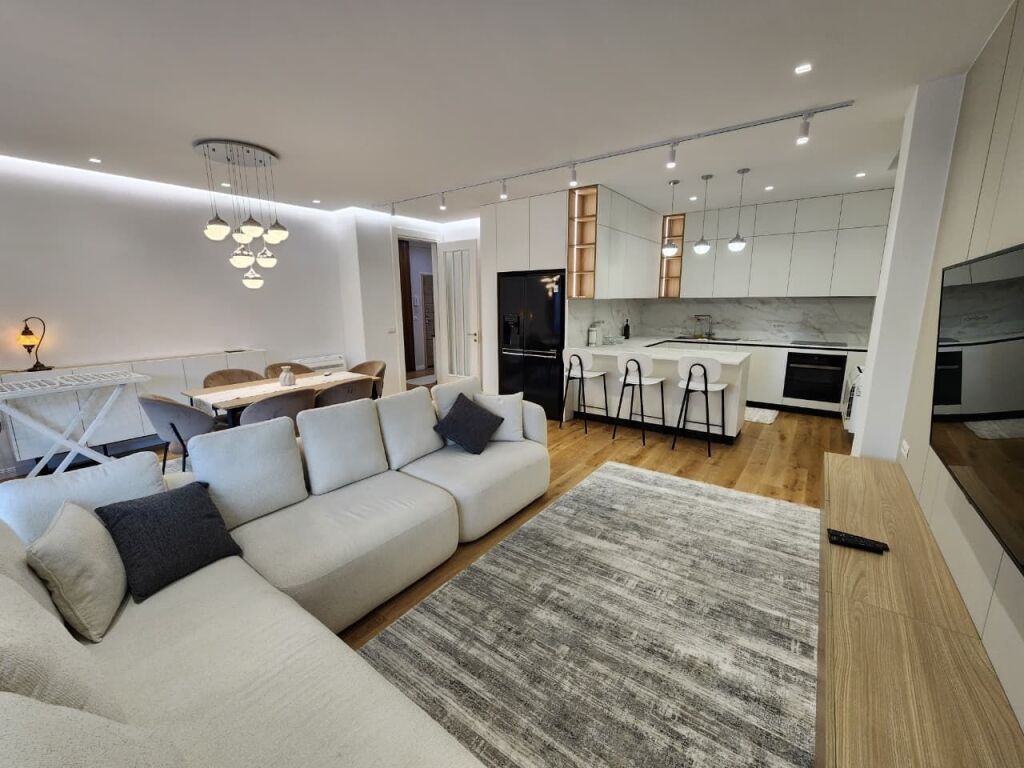 For Rent: Apartment 2+1+2 Bathrooms &amp; 3 Balconies (+1 Parking Space) 📍Liqeni i Thatë / Radisson (135m²) 🔥🔥 Super Modern | First Time for Rent ❤️ | €1,500/Month