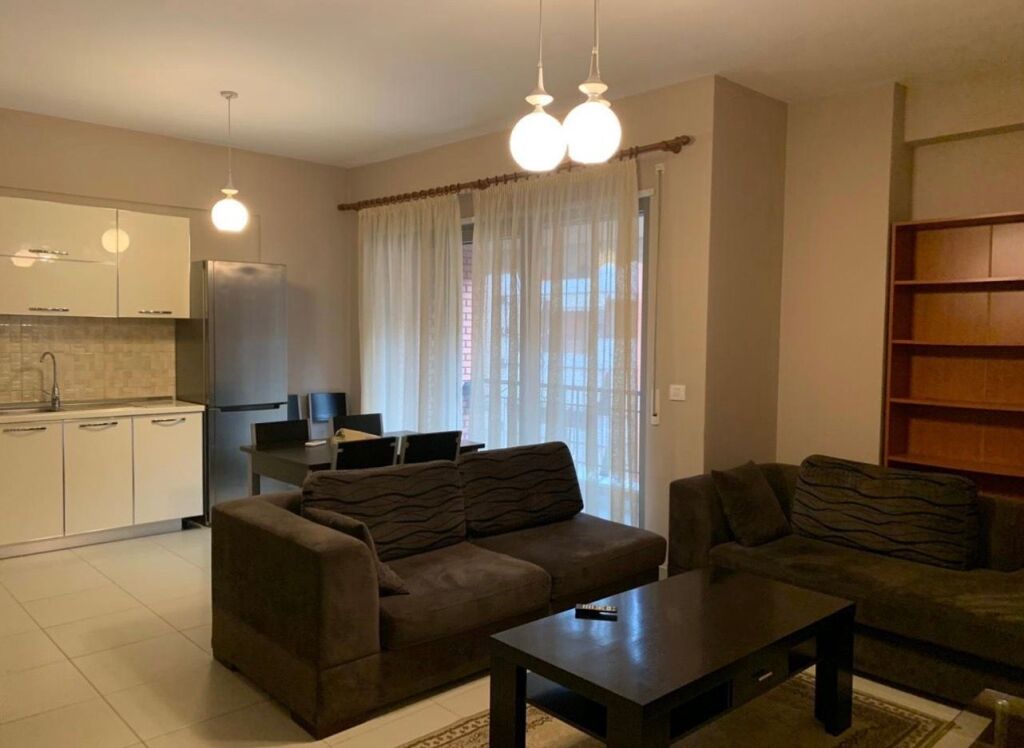 Apartament 2+1 per qera te Delijorgji