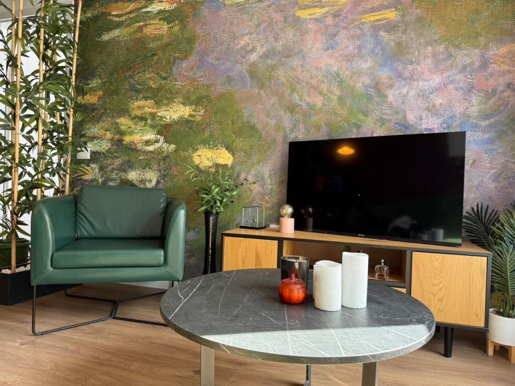 For Rent: 1+1 📍Ali Demi (Kadiu Residence) - Furnished by an Architect ⚜️ - 42,000 Lekë/Month - Area 60m² - 6th Floor || Brand New, Never Previously Lived In ✨️
