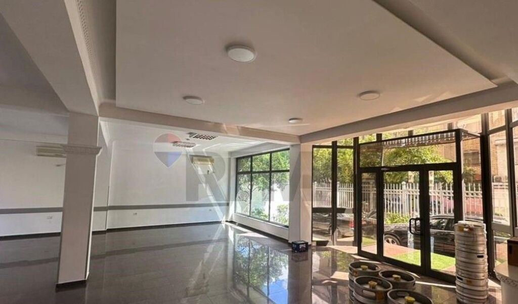 Commercial Space for Rent in Xhamllik  ID: 530281030-1000