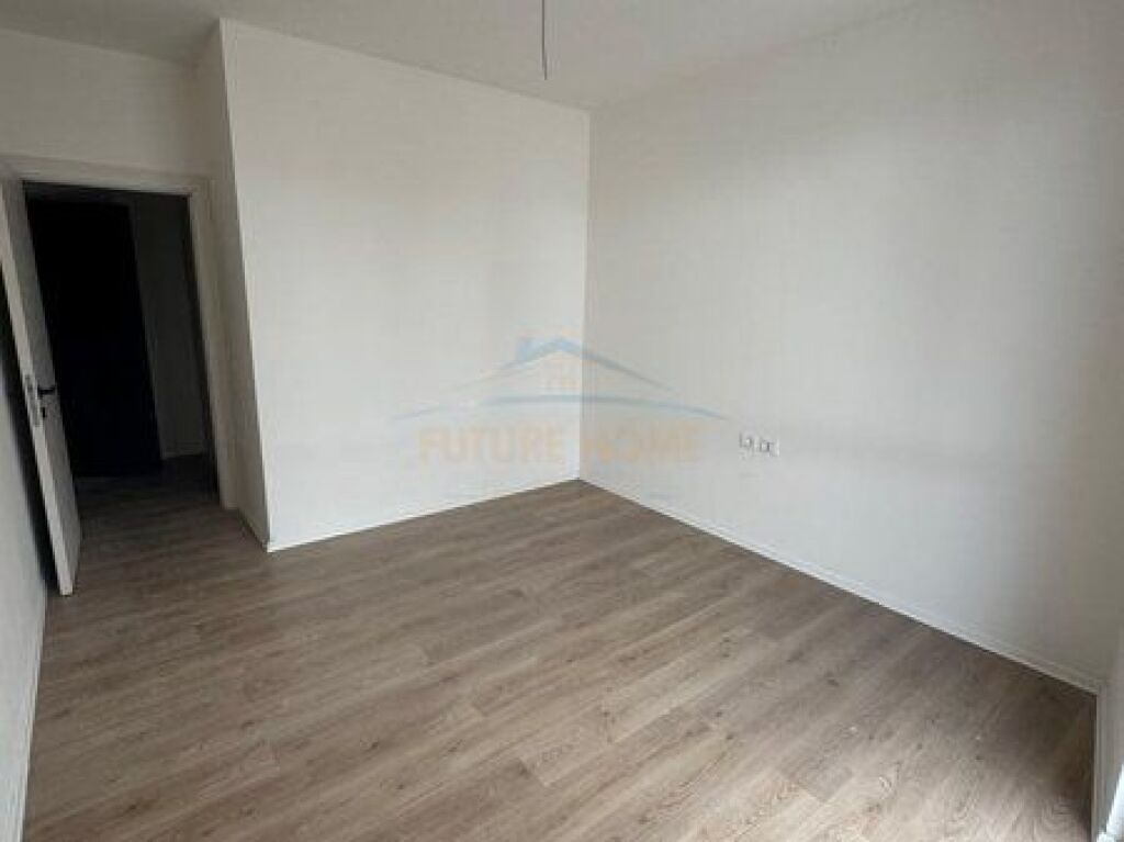 In vendita, Appartamento 2+1+Posto Auto, Paskuqan, Tirana.