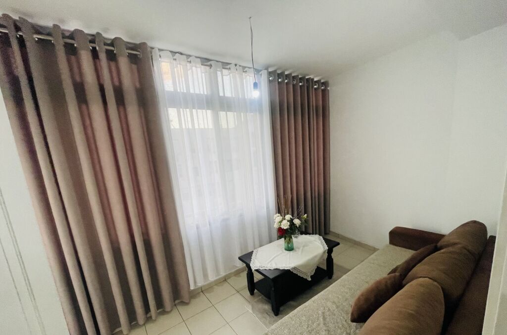 Affitto | Appartamento 2 + 1 | Astir | 500 €/mese
