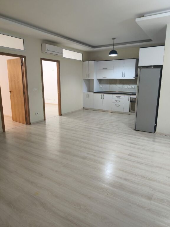 Appartamento 1+1 in vendita a 5 Maji