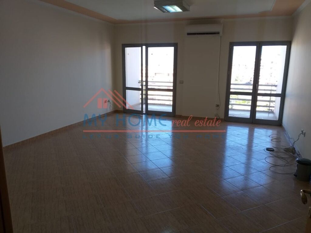 Office for rent at Zogu i Zi in Tirana