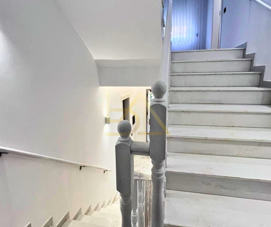 3-Storey Villa for Sale – Lundër, Tirana