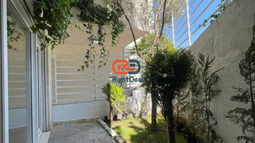 All'Estensione della Residenza Kodra E Diellit 1, Appartamento 1+1 con Cortile in Vendita !