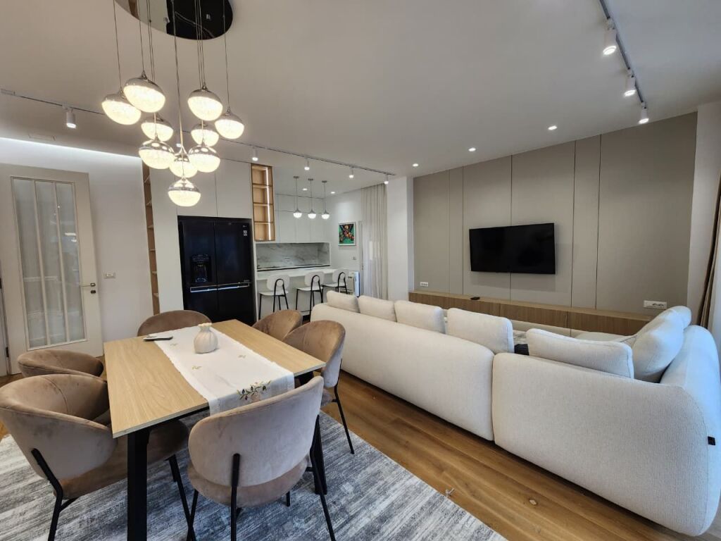 For Rent: Apartment 2+1+2 Bathrooms &amp; 3 Balconies (+1 Parking Space) 📍Liqeni i Thatë / Radisson (135m²) 🔥🔥 Super Modern | First Time for Rent ❤️ | €1,500/Month