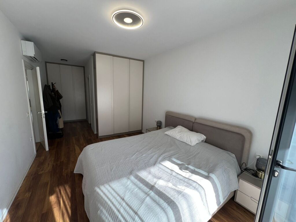 APARTAMENT 2+1+2 ME QERA, PARKU OLIMPIK