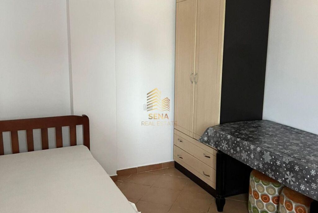 Qira, Apartament 3+1+2Blk, Selite, 55.000 Leke/muaj