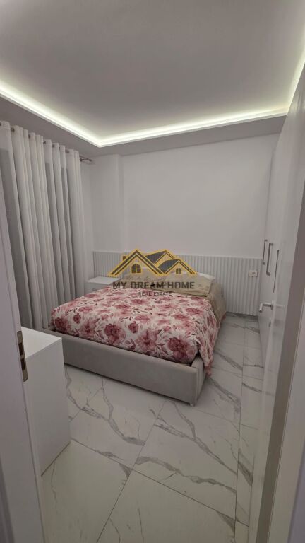 SHITET SUPER APARTAMENT NE GOLEM!