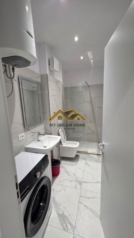 SHITET SUPER APARTAMENT NE GOLEM!