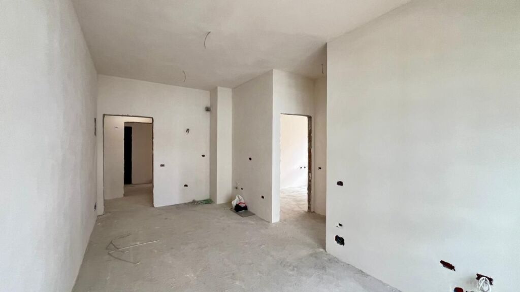 🚨Il Proprietario è impazzito, non sa cosa fare 😵 2+1📍Ali Dem (Rez.Kadiu) - 🔥Solo 1450€/m² da 1750€/m²🔥 A RATE ( 94,500€ )