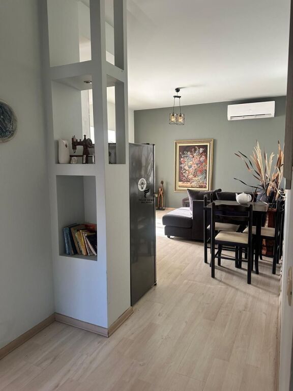 APARTAMENT ME QERA 1+1 RRUGA E ELBASANIT 50.000 LEKE FH-73850
