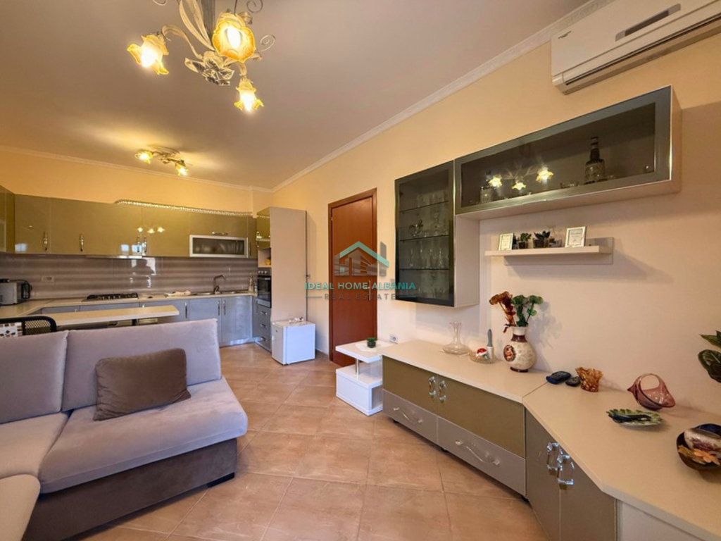Appartamento 1+1 in Vendita – Lungomare, Vlore.