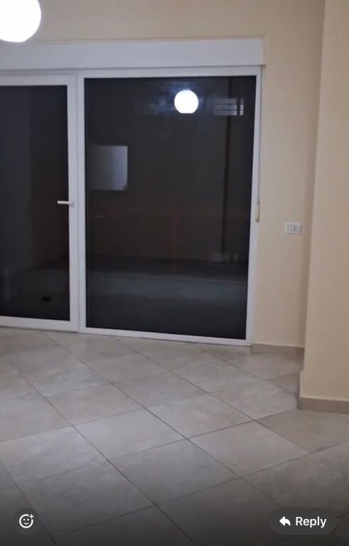 2+1, empty, by the road dry lake, residential or office, 400 thousand lek
