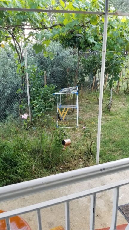 JEPET SHTEPI PRIVATE 2+1 ME QIRA NE PICALLE 500 EURO