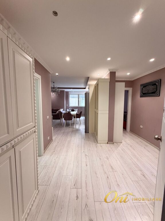 SHITET APARTAMENT 3+1 KOMUNA E PARISIT