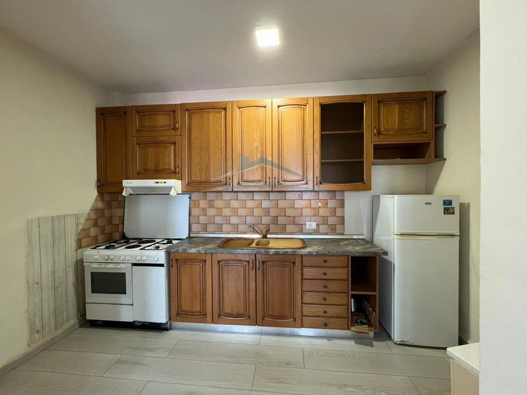 2+1 apartment for sale Durres Street Tirana