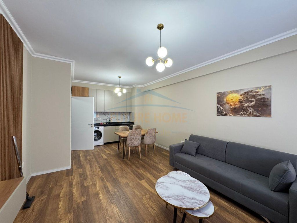 Qera, Apartament 1+1 , Astir, Tirane . Empire68613