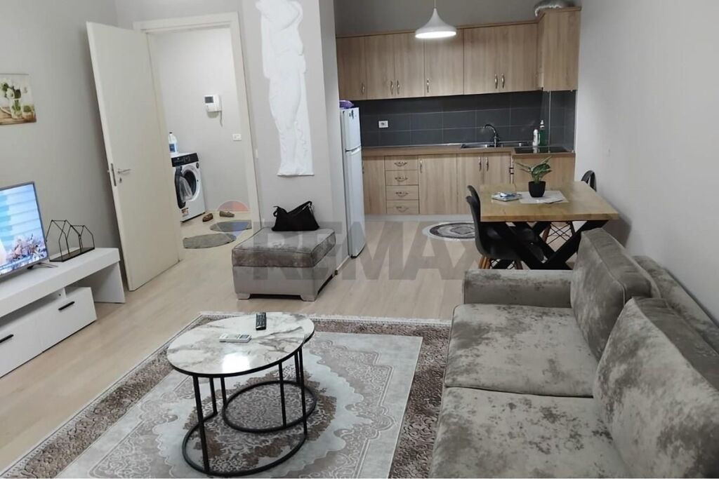 Apartament - Për Qira - Fusha Ali Demi, Tiranë