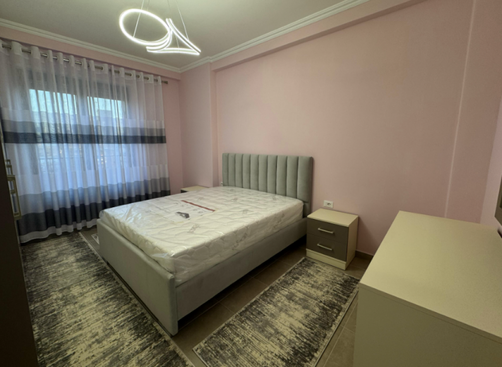 APARTAMENT 2+1+2 ME QIRA – RRUGA KARL GEGA, BULEVARDI I RI