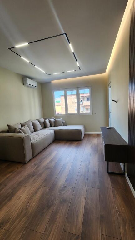🏡 Shitet Apartament 1+1 te Mine Peza, pranë Qendrës së Tiranës