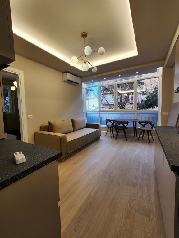 FOR SALE: ⚪️ Luxury Apartment 1+1 📍Marteniteti Ri (500m from Brryli - Kushtrimi i Lirisë School) 💫 INVESTMENT OVER €20,000 💥 Furnished - €115,000