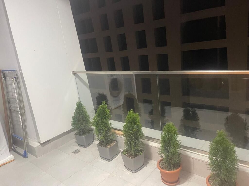 Appartamento 1+1+1 Balcone In Affitto