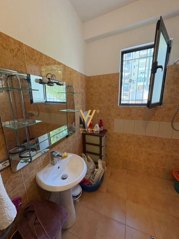 APARTMENT 1+1 FOR RENT IN VASIL SHANTO 50,000 LEKE